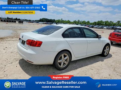 Used 2014 Volkswagen Jetta SE FWD image 4