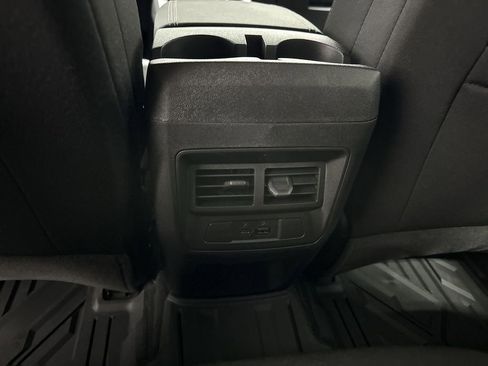 New 2026 GMC Canyon Elevation w/ Convenience Package RWD image 22