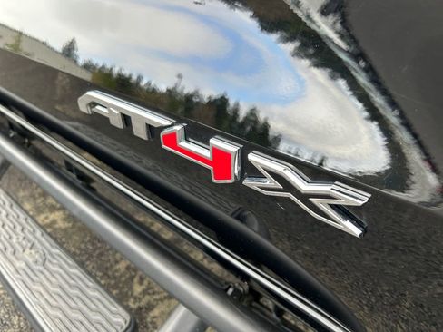 Used 2023 GMC Canyon AT4X w/ Edition 1 image 31