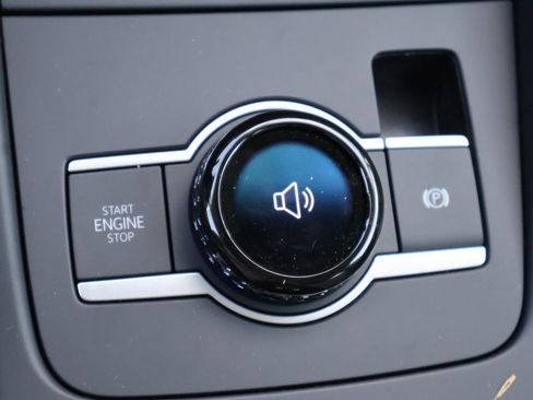 New 2025 Volkswagen Tiguan S image 26