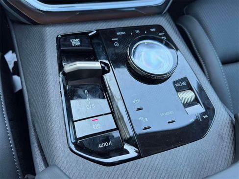 Certified 2025 BMW X3 xDrive30i w/ Premium Package image 15