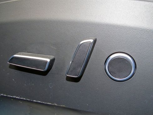 Used 2021 Tesla Model S Long Range image 12