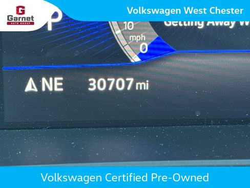 Certified 2024 Volkswagen Tiguan SE AWD/4WD image 11