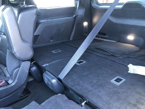 Used 2023 Lincoln Navigator Reserve AWD/4WD image 12
