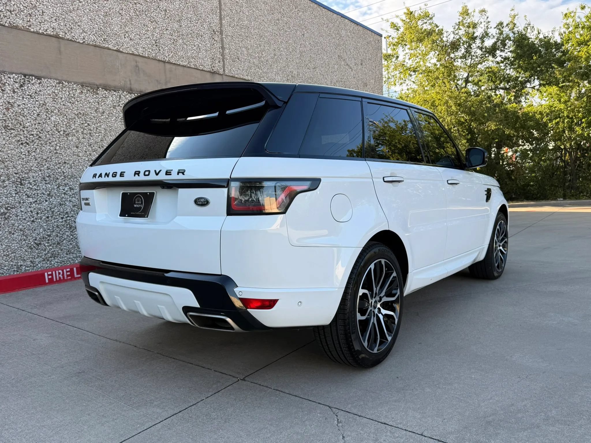 Used 2019 Land Rover Range Rover Sport Autobiography AWD/4WD image 7