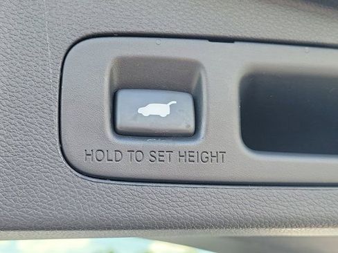 Used 2020 Honda CR-V Touring image 13