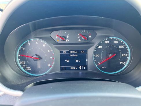 Used 2024 Chevrolet Malibu LT FWD image 12