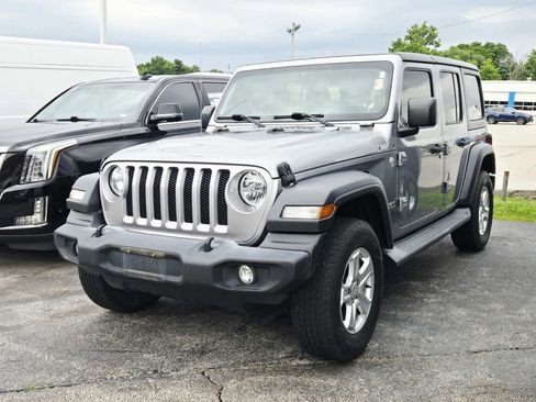 Used 2020 Jeep Wrangler Unlimited Sport S AWD/4WD image 4