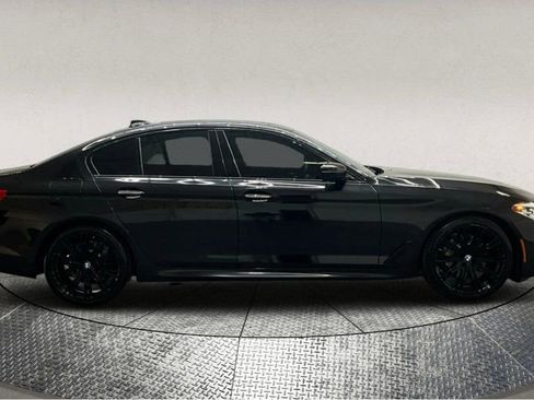 Used 2018 BMW 540i w/ M Sport Package image 8