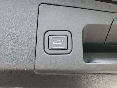 Certified 2024 Cadillac XT5 Luxury AWD/4WD image 27