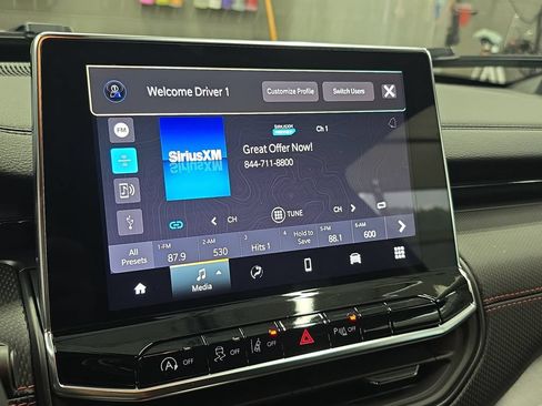 New 2026 Jeep Compass Trailhawk AWD/4WD image 23
