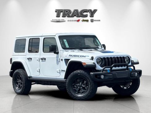 Used 2023 Jeep Wrangler Unlimited Rubicon 4xe AWD/4WD image 2