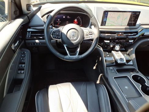 Certified 2026 Acura MDX SH-AWD w/ Advance Package image 12