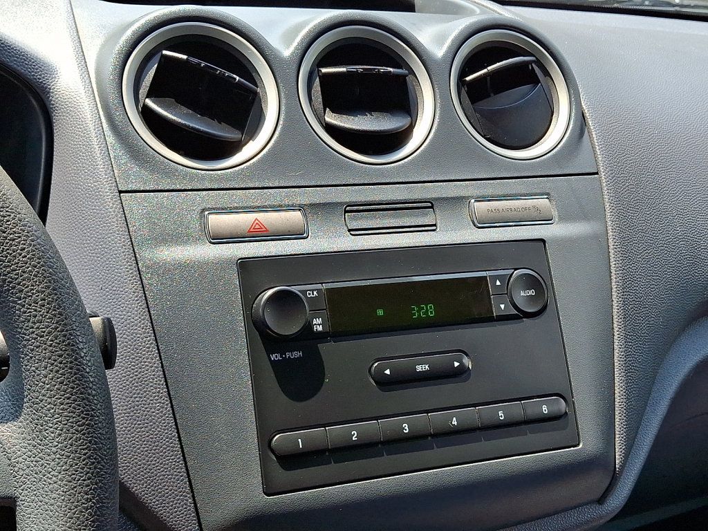 Used 2013 Ford Transit Connect XL FWD image 22