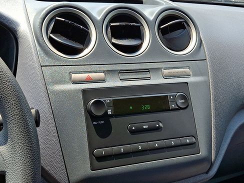 Used 2013 Ford Transit Connect XL FWD image 22