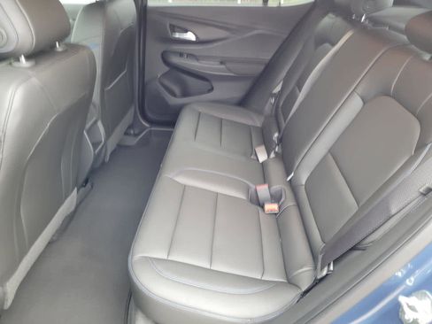 New 2026 Buick Envista Sport Touring image 12