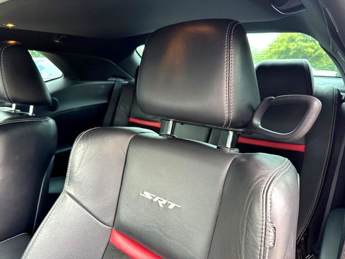 Used 2012 Dodge Challenger SRT8 w/ Premium Sound Group image 28