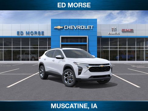 New 2026 Chevrolet Trax LT image 1