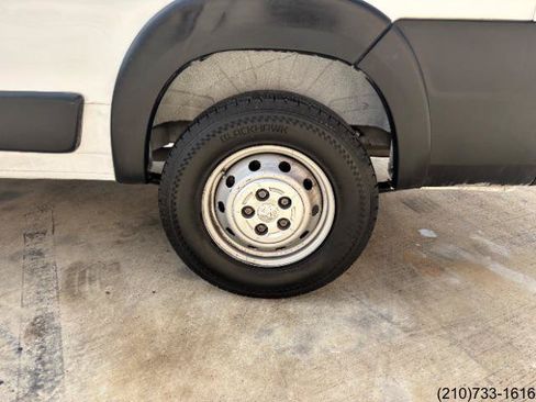 Used 2023 RAM ProMaster 2500 FWD image 29