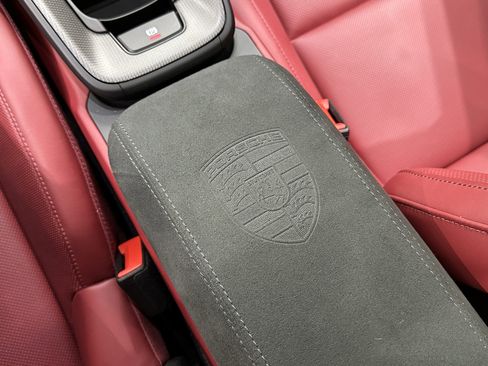 Certified 2024 Porsche 911 Carrera 4 GTS image 36