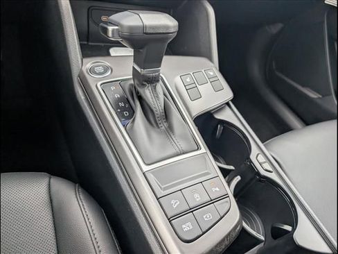 New 2026 Kia Sportage EX FWD image 11