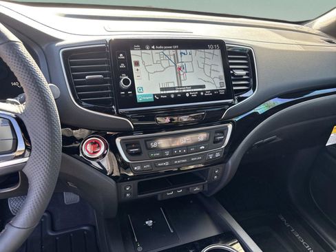 New 2026 Honda Ridgeline Black Edition image 13