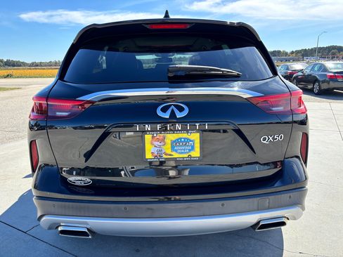 Used 2019 INFINITI QX50 Essential w/ Proactive Package image 5