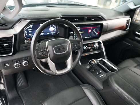 Used 2025 GMC Sierra 1500 Denali AWD/4WD image 16