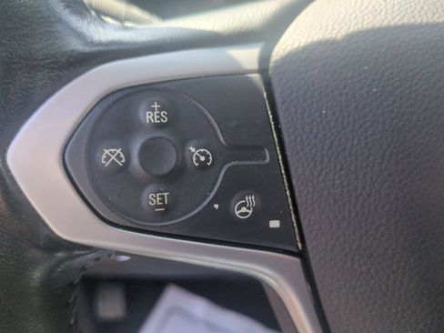 Used 2022 Chevrolet Colorado ZR2 AWD/4WD image 17