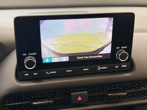Used 2025 Honda HR-V LX image 23