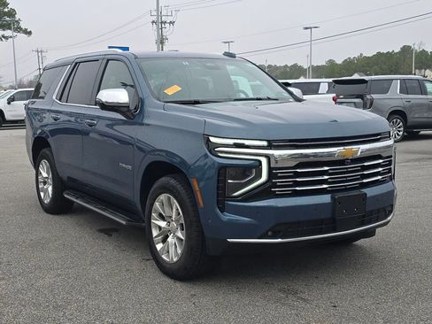 Used 2025 Chevrolet Tahoe Premier image 1