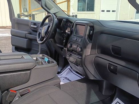 Used 2024 Chevrolet Silverado 1500 W/T w/ WT Value Package image 11