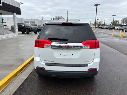 Used 2013 GMC Terrain SLE AWD/4WD image 7