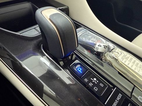 New 2026 Toyota Crown Limited image 19