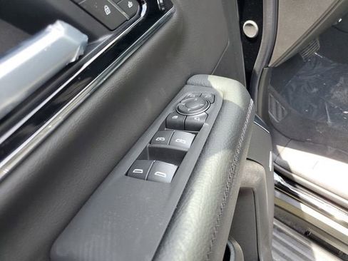 New 2026 GMC Yukon Denali AWD/4WD image 18