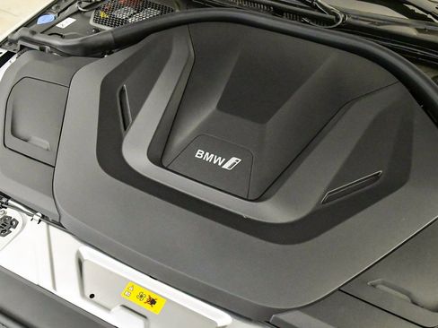 New 2026 BMW i4 eDrive40 w/ M Sport Package image 27