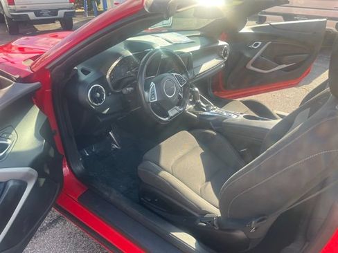 Used 2019 Chevrolet Camaro LT RWD image 14