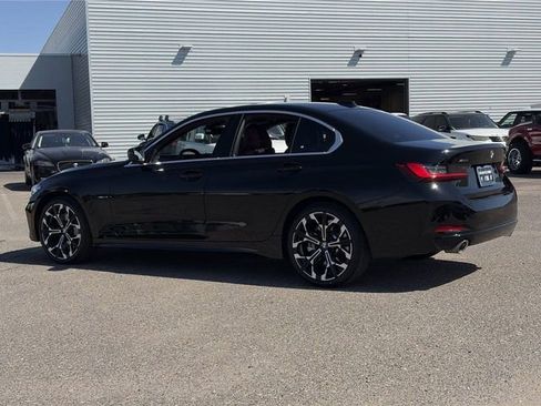 Used 2025 BMW 330i xDrive 330i xDrive w/ Convenience Package image 8