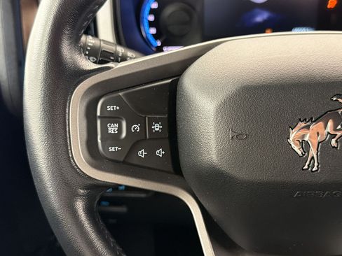 Used 2022 Ford Bronco Outer Banks AWD/4WD image 17
