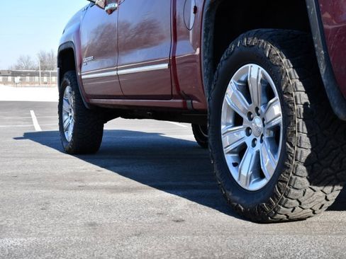 Used 2018 GMC Sierra 1500 SLT image 9