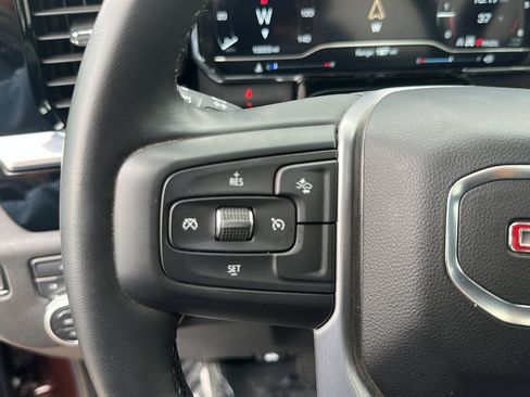 Used 2024 GMC Sierra 2500 SLE image 11