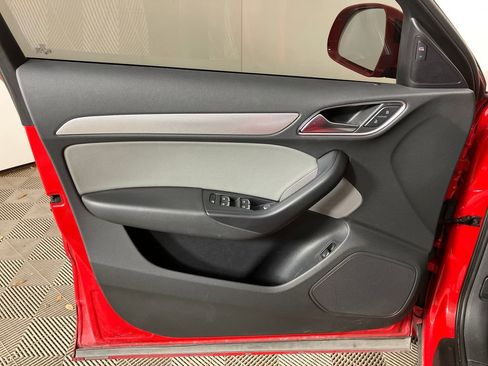 Used 2016 Audi Q3 2.0T Premium Plus image 22