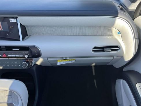 New 2026 Hyundai Palisade Calligraphy FWD image 16