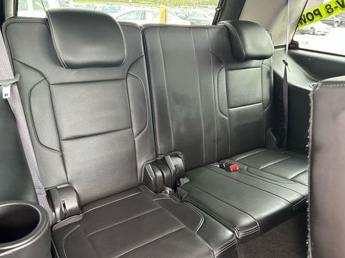 Used 2017 GMC Yukon Denali w/ Open Road Package AWD/4WD image 13