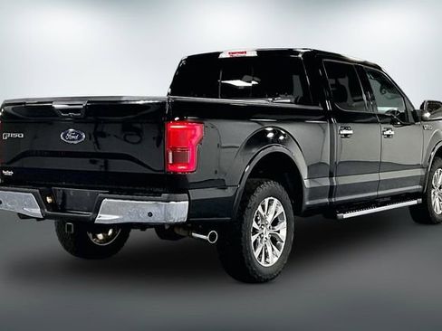 Used 2016 Ford F150 Lariat w/ Equipment Group 502A Luxury AWD/4WD image 8
