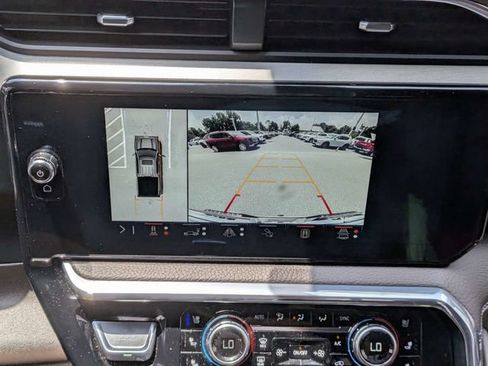 Used 2024 GMC Sierra 1500 Denali w/ Denali Reserve Package AWD/4WD image 27