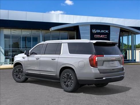 New 2026 GMC Yukon XL Elevation w/ Elevation Premium Package AWD/4WD image 3