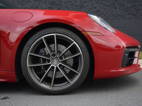 Used 2022 Porsche 911 Targa 4S AWD/4WD image 11