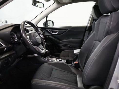 Used 2021 Subaru Forester Premium image 13