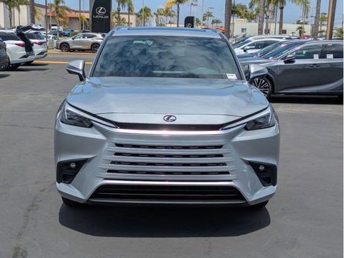 New 2026 Lexus TX 350 AWD image 2
